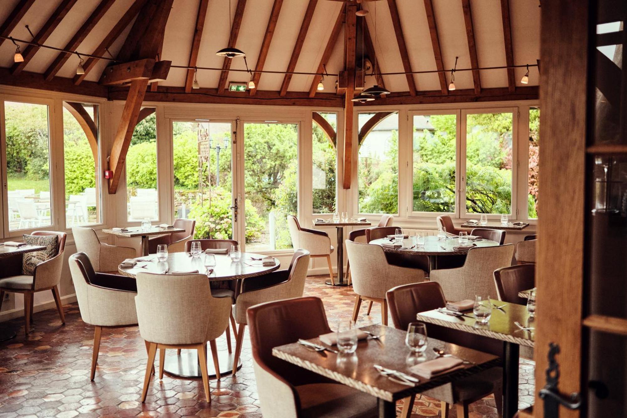 Hotel Relais Bernard Loiseau Saulieu Exterior foto